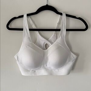 Champion Bra Crossover Sports Bra Size 38B White New No Tags